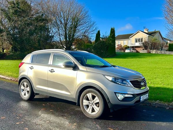 Kia Sportage SUV, Diesel, 2013, Silver
