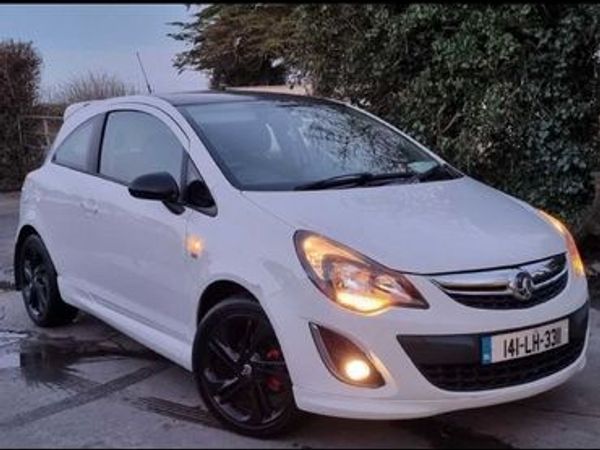 Vauxhall Corsa Hatchback, Diesel, 2014, White