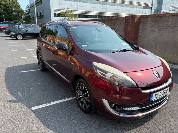 Renault Grand Scenic MPV, Diesel, 2013, Red