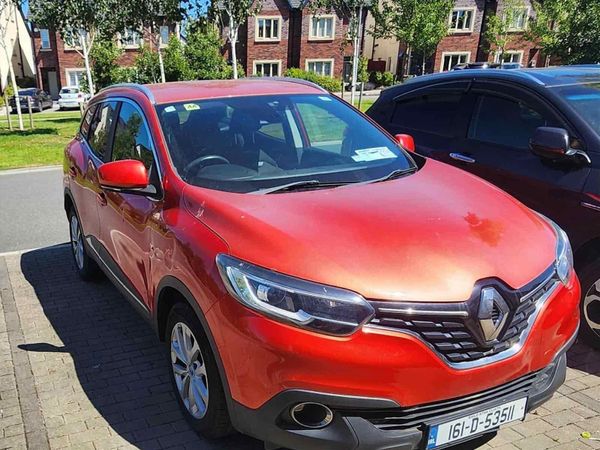 Renault Kadjar SUV, Diesel, 2016, Red
