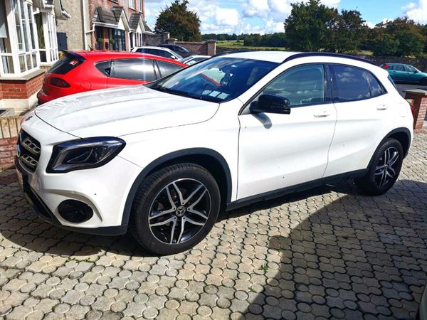 Mercedes-Benz GLA SUV, Petrol, 2018, White