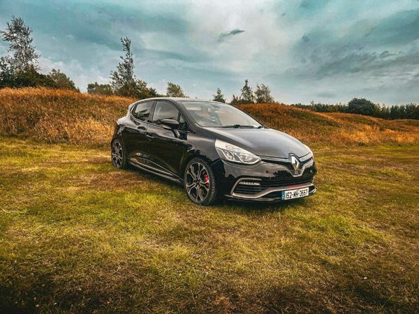 Renault Clio Hatchback, Petrol, 2015, Black