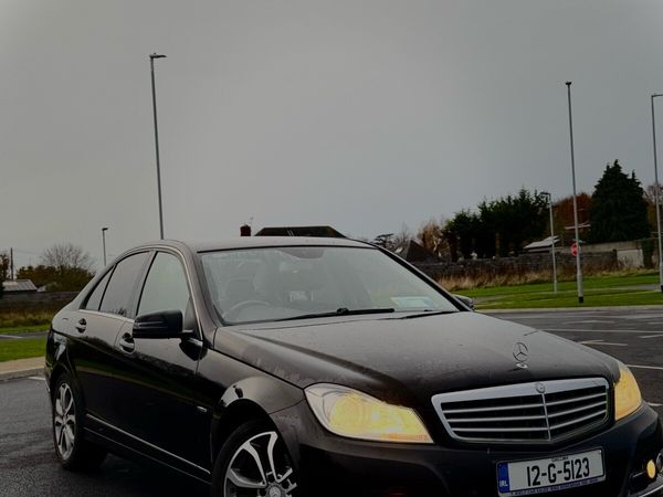 Mercedes-Benz C-Class Saloon, Diesel, 2012, Black