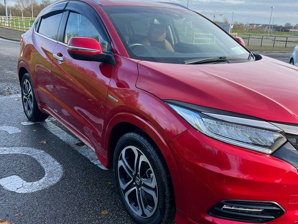 Honda Vezel Estate, Petrol Hybrid, 2018, Red