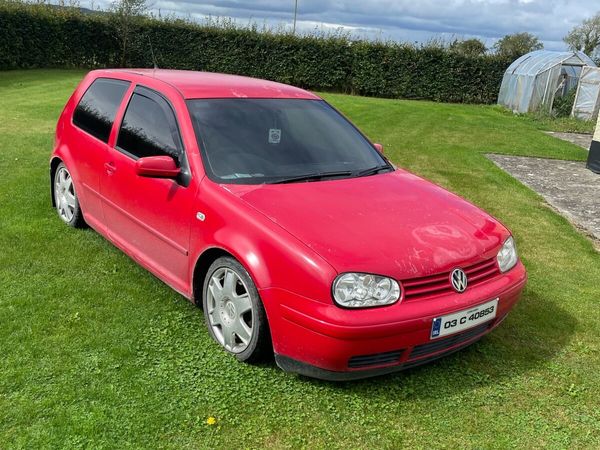 Volkswagen Golf Hatchback, Diesel, 2003, Red