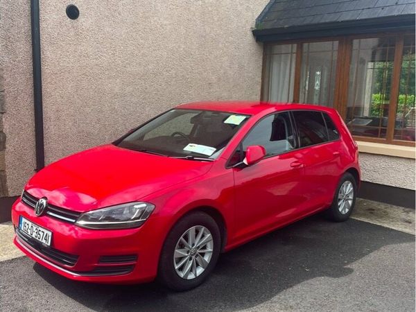 Volkswagen Golf Hatchback, Petrol, 2015, Red