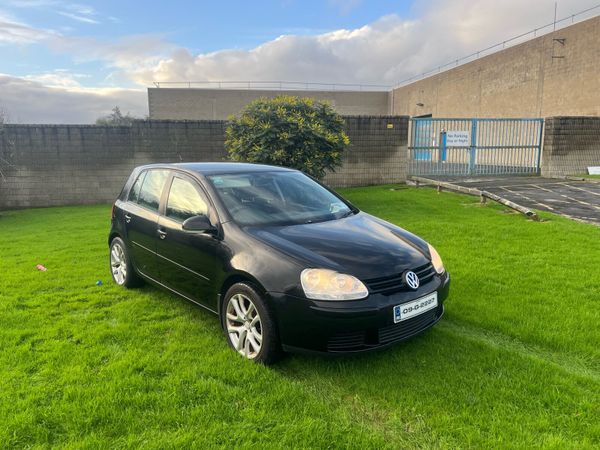 Volkswagen Golf Hatchback, Petrol, 2009, Black