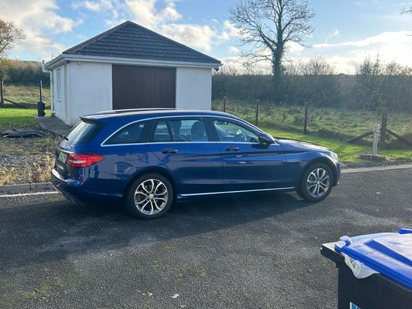 Mercedes-Benz C-Class Estate, Petrol Plug-in Hybrid, 2017, Blue