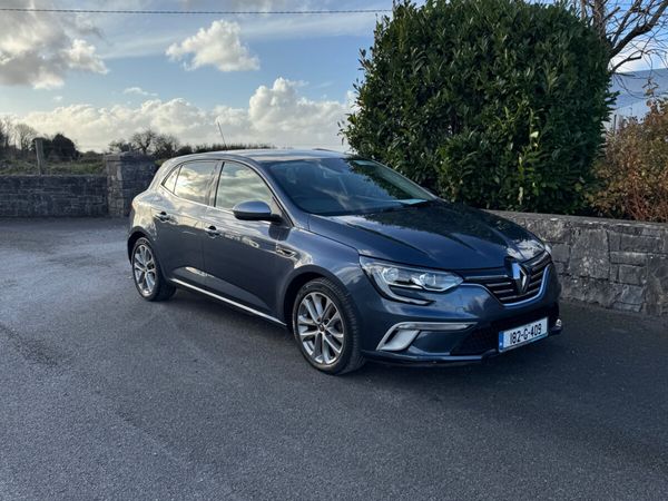 Renault Megane Hatchback, Diesel, 2018, Grey