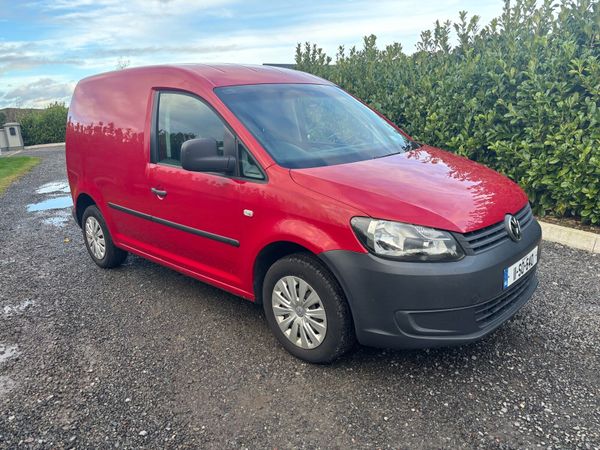 Volkswagen Caddy MPV, Diesel, 2011, Red