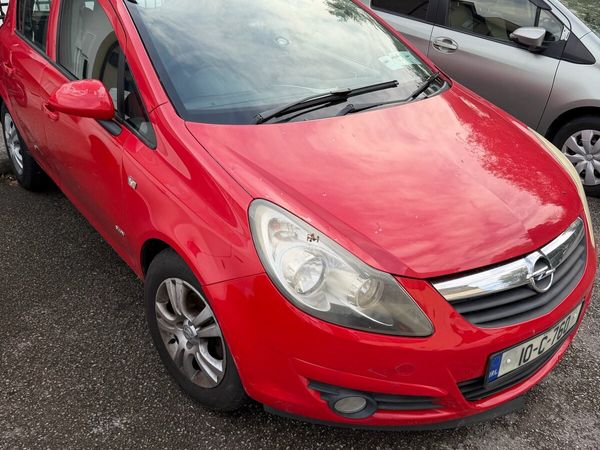 Opel Corsa Hatchback, Petrol, 2010, Red
