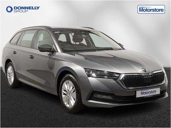 Skoda Octavia Estate, Diesel, 2022, Grey