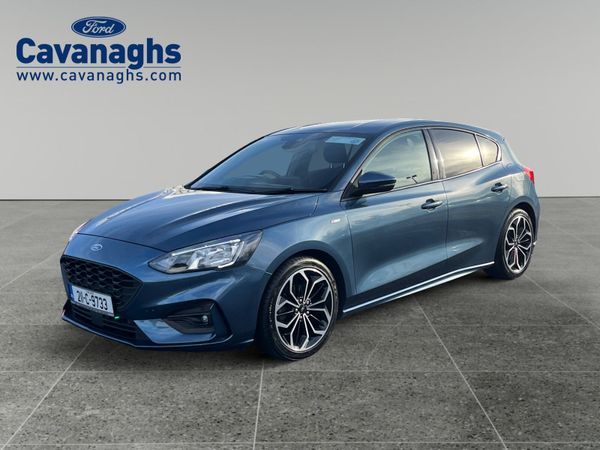 Ford Focus Hatchback, Petrol Hybrid, 2021, Blue