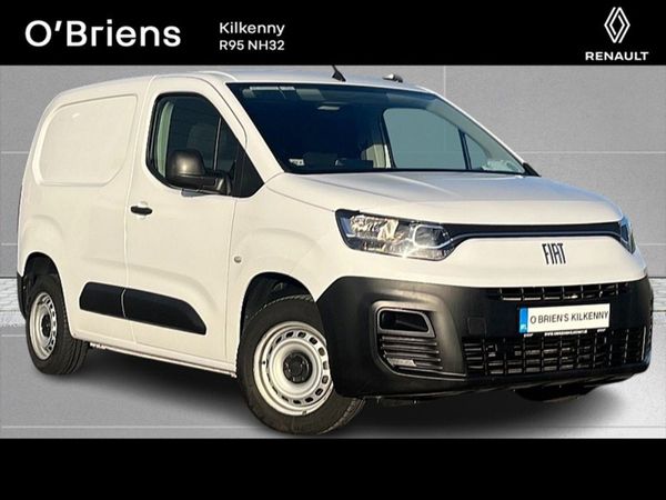 Fiat Doblo MPV, Diesel, 2023, White