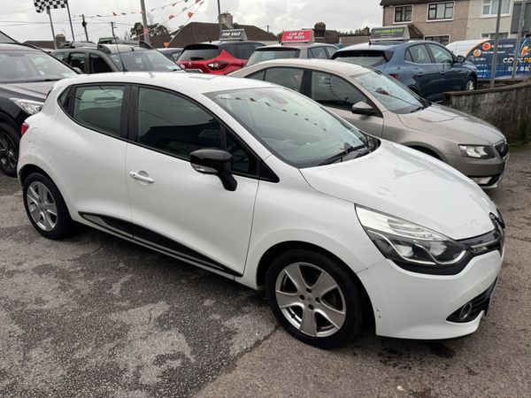 Renault Clio Hatchback, Petrol, 2017, White