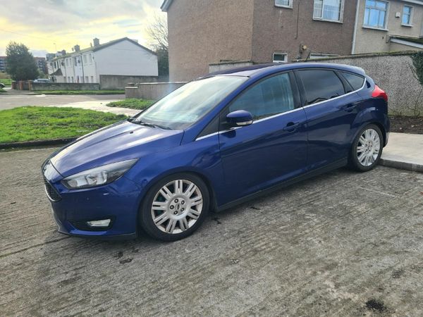 Ford Focus Hatchback, Diesel, 2016, Blue