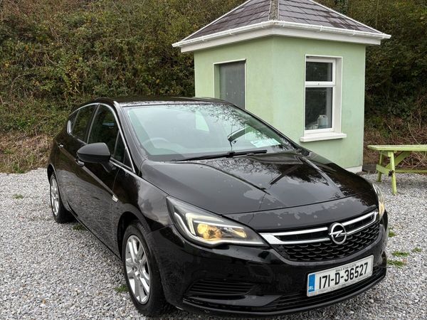 Opel Astra Hatchback, Diesel, 2017, Black