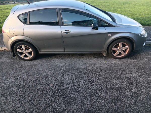 SEAT Leon Hatchback, Diesel, 2008, Grey