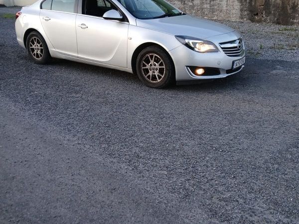 Opel Insignia Saloon, Diesel, 2014, Silver