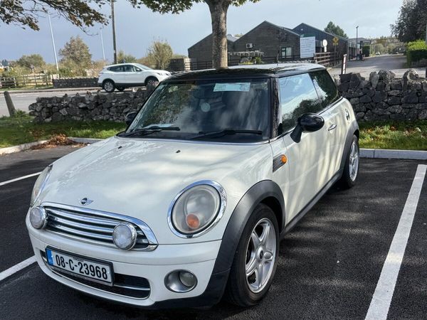 Mini Cooper Hatchback, Diesel, 2008, White