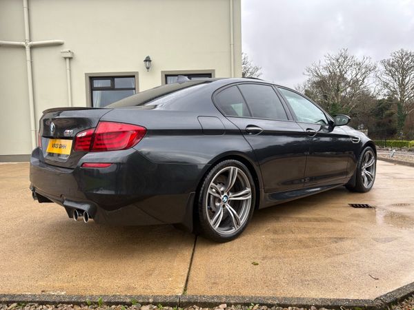 BMW M5 Saloon, Petrol, 2013, Grey