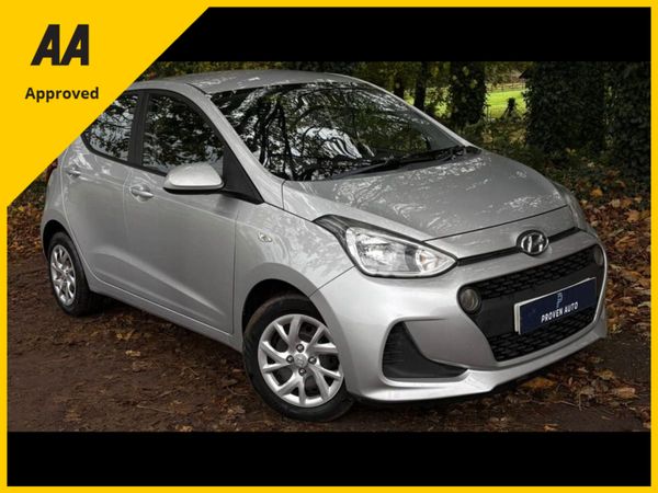 Hyundai i10 Hatchback, Petrol, 2017, Silver