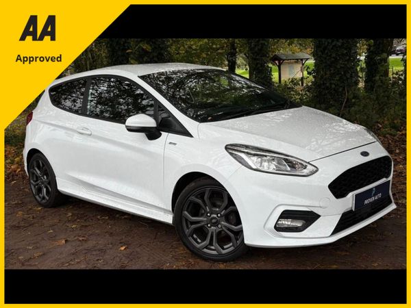 Ford Fiesta Hatchback, Petrol, 2020, White