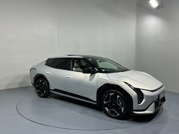 Kia EV4 Saloon, Electric, 2025, Silver