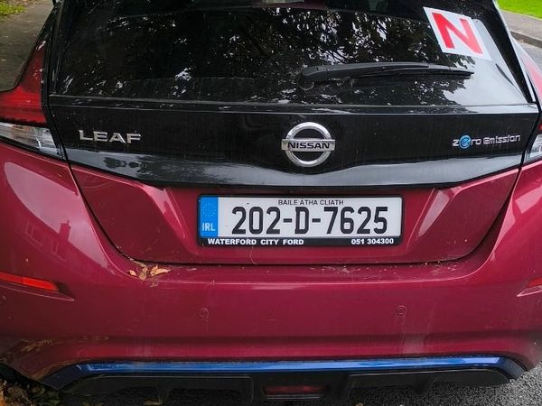 Nissan Leaf Hatchback, Electric, 2020, Red