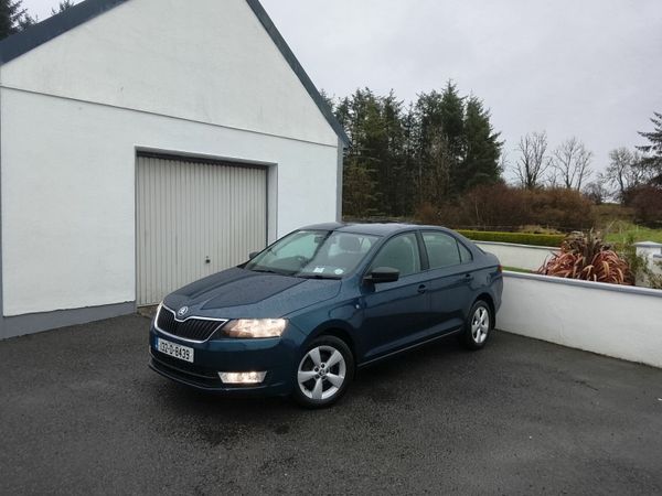 Skoda Rapid Saloon, Petrol, 2013, Blue