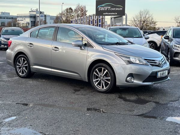 Toyota Avensis Saloon, Diesel, 2015, Grey