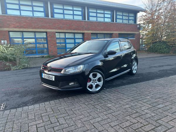 Volkswagen Polo Hatchback, Petrol, 2012, Black