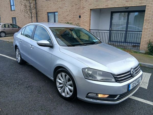 Volkswagen Passat Saloon, Diesel, 2013, Silver