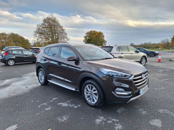 Hyundai Tucson SUV, Diesel, 2017, Brown