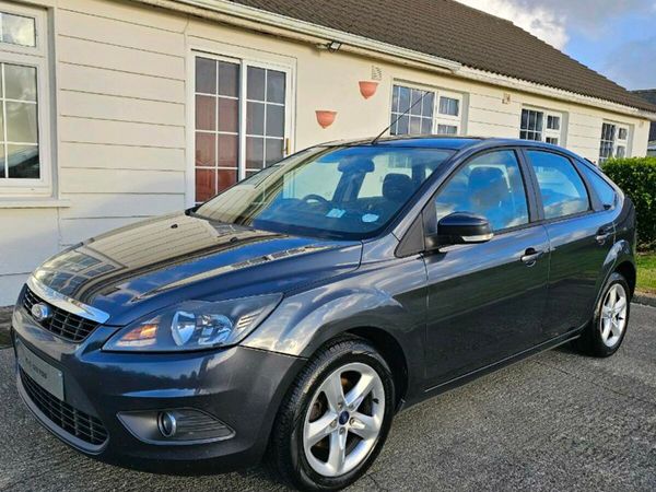 Ford Focus Hatchback, Diesel, 2010, Grey