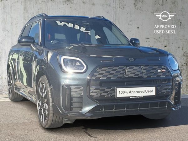 Mini Countryman SUV, Electric, 2024, Grey