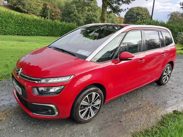 Citroen Grand C4 Spacetourer MPV, Petrol, 2019, Red