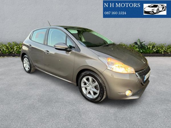 Peugeot 208 Hatchback, Diesel, 2013, Grey