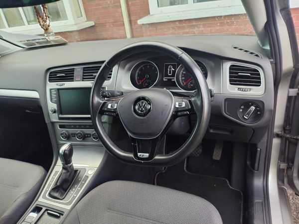 Volkswagen Golf Hatchback, Petrol, 2017, Silver