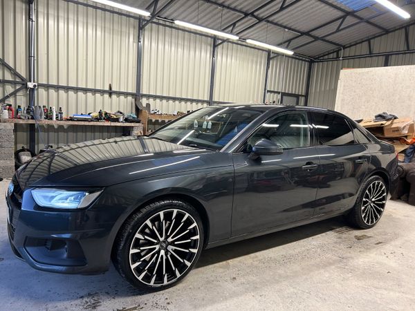Audi A4 Saloon, Diesel Hybrid, 2021, Grey