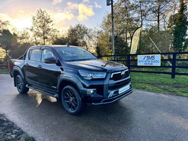 Toyota Hilux Pick Up, Diesel, 2021, Black