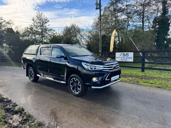 Toyota Hilux Pick Up, Diesel, 2017, Black