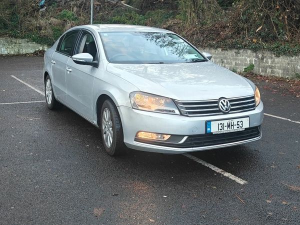 Volkswagen Passat Saloon, Diesel, 2013, Silver