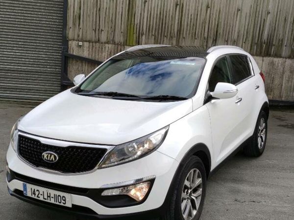 Kia Sportage SUV, Diesel, 2014, White