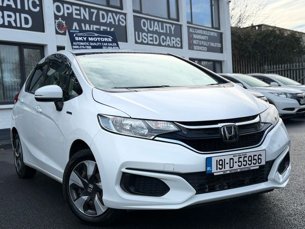 Honda Jazz Hatchback, Petrol Hybrid, 2019, White