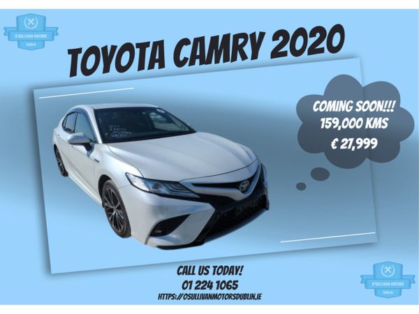 Toyota Camry Saloon, Petrol Hybrid, 2020, White