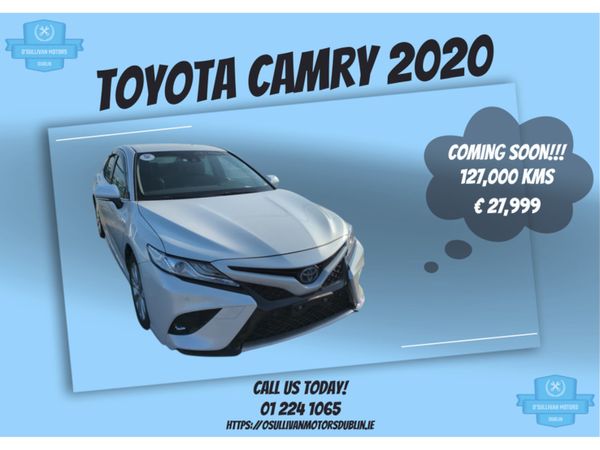 Toyota Camry Saloon, Petrol Hybrid, 2020, White
