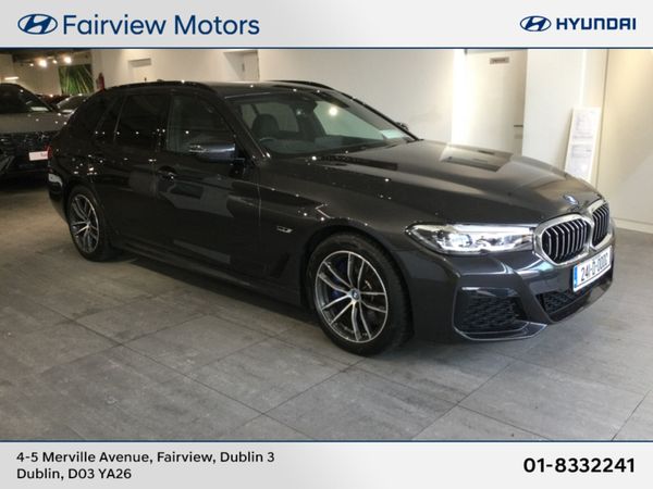 BMW 5-Series Estate, Petrol Plug-in Hybrid, 2024, Grey