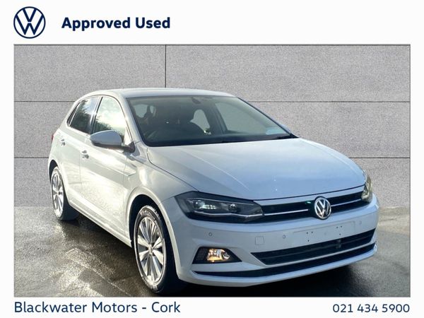 Volkswagen Polo Hatchback, Petrol, 2018, White