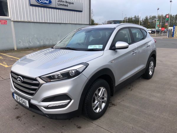 Hyundai Tucson SUV, Diesel, 2016, Silver